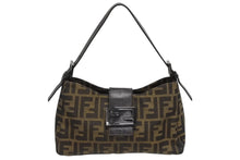 Load image into Gallery viewer, FENDI フェンディ マンマバケット ワンショルダーバッグ 8BR017 ズッカ柄 キャンバス レザー ブラウン 美品 中古 4b011364