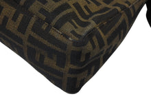 Load image into Gallery viewer, FENDI フェンディ マンマバケット ワンショルダーバッグ 8BR017 ズッカ柄 キャンバス レザー ブラウン 美品 中古 4b011364