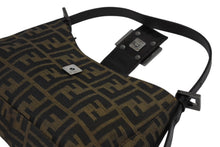 Load image into Gallery viewer, FENDI フェンディ マンマバケット ワンショルダーバッグ 8BR017 ズッカ柄 キャンバス レザー ブラウン 美品 中古 4b011364