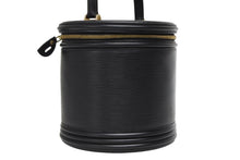 Load image into Gallery viewer, LOUIS VUITTON ルイヴィトン カンヌ エピ ノワール ハンドバッグ M48032 エピレザー ブラック ゴールド金具 美品 中古 4b011889