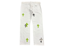 Load image into Gallery viewer, 極美品 CHROME HEARTS クロムハーツ × Levi's リーバイス セメタリークロスパッチ デニムパンツ サイズ38 ハラコ 18パッチ 中古 4b011646