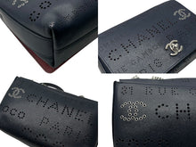 Load image into Gallery viewer, 極美品 CHANEL シャネル Sフラップ Wチェーンショルダーバッグ A50299 27番台 ココマーク パンチングロゴ ネイビー シルバー金具 中古 4b011648