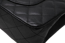 Load image into Gallery viewer, CHANEL シャネル マトラッセ25 Wフラップ Wチェーンショルダーバッグ AO1112 11番台 キャビアスキン シルバー金具 美品 中古 4b011650