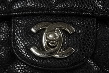 Load image into Gallery viewer, CHANEL シャネル マトラッセ25 Wフラップ Wチェーンショルダーバッグ AO1112 13番台 キャビアスキン シルバー金具 美品 中古 4b011651