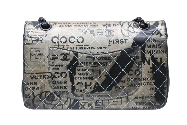 CHANEL シャネル マトラッセ25 Wフラップ Wチェーンショルダーバッグ A01112 21番台 ニュースペーパー ココマーク ラムスキン 美品 中古 4b011652