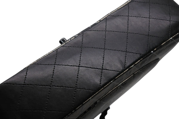 CHANEL シャネル マトラッセ25 Wフラップ Wチェーンショルダーバッグ A01112 21番台 ニュースペーパー ココマーク ラムスキン 美品 中古 4b011652
