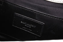 Load image into Gallery viewer, YVES SAINT LAURENt イヴサンローラン エンヴェロップ ミディアム ショルダーバッグ ゴールド シルバー 美品 中古 4b011678