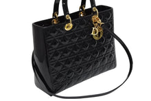 Load image into Gallery viewer, 極美品 Christian Dior クリスチャンディオール レディディオール ラージ カナージュ 2WAY ハンドバッグ 16-BO-0161 ブラック パテントレザー エナメル ゴールド金具 中古 4b011376