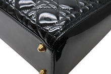 Load image into Gallery viewer, 極美品 Christian Dior クリスチャンディオール レディディオール ラージ カナージュ 2WAY ハンドバッグ 16-BO-0161 ブラック パテントレザー エナメル ゴールド金具 中古 4b011376