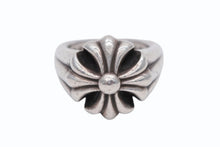 Load image into Gallery viewer, CHROME HEARTS クロムハーツ カットアウト CHプラス リング 18号 重量約28.2g シルバ−925 美品 中古 4b011720