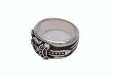 Load image into Gallery viewer, 極美品 CHROME HEARTS クロムハーツ DAGGER RING ダガーリング 指輪 重量約17.4g サイズ約21号 スターリングシルバー 中古 4b011718