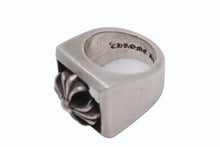 Load image into Gallery viewer, CHROME HEARTS クロムハーツ CHプラス レターブロック リング 15号 重量約30.5g シルバ−925 美品 中古 4b011722