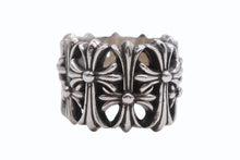 Load image into Gallery viewer, 極美品 CHROME HEARTS クロムハーツ セメタリークロスリング サイズ18.5号 重量約26.0g 2003/.925刻印 シルバー925 中古 4b011723