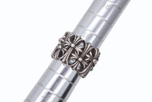 Load image into Gallery viewer, 極美品 CHROME HEARTS クロムハーツ セメタリークロスリング サイズ18.5号 重量約26.0g 2003/.925刻印 シルバー925 中古 4b011723