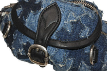 Load image into Gallery viewer, 極美品 CHROME HEARTS クロムハーツ SNAT PACK DNM SCTD PTCH ミニ スナットパック ウエストバッグ デニム パッチワーク 中古 4b011725