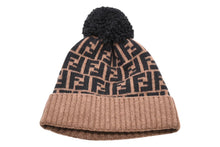 Load image into Gallery viewer, FENDI フェンディ ニット帽 帽子 65050010 ズッカ柄 ブラウン ブラック ウール 黒 茶色 美品 中古 4b011772