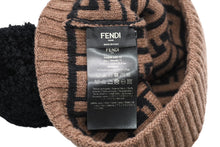 Load image into Gallery viewer, FENDI フェンディ ニット帽 帽子 65050010 ズッカ柄 ブラウン ブラック ウール 黒 茶色 美品 中古 4b011772