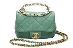 極美品 CHANEL シャネル ミニマトラッセ オーバル ロゴ チェイン ハンドルフラップバッグ ランダム番台 ラムスキン グリーン ゴールド金具 中古 4b011819