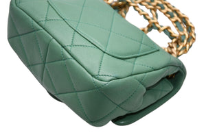 極美品 CHANEL シャネル ミニマトラッセ オーバル ロゴ チェイン ハンドルフラップバッグ ランダム番台 ラムスキン グリーン ゴールド金具 中古 4b011819