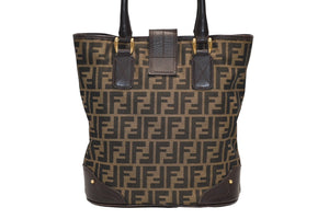 FENDI フェンディ ハンドバッグ ズッカ柄 イタリア製 キャンバス レザー ブラウン ゴールド金具 美品 中古 4b011838