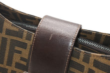 Load image into Gallery viewer, FENDI フェンディ ズッカ マンマバゲット ワンショルダーバッグ ブラウン コットンキャンバス レザー シルバー金具 美品 中古 4b011859