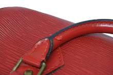 Load image into Gallery viewer, LOUIS VUITTON ルイヴィトン スピーディ25 ハンドバッグ エピレザー M43017 カスティリアンレッド 美品 中古 4b011870