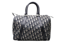 Load image into Gallery viewer, Christian Dior クリスチャンディオール トロッター ボストンバッグ ネイビー キャンバス 美品 中古 4b011879