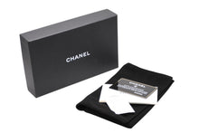 Load image into Gallery viewer, 新品未使用品 CHANEL シャネル ココマーク ミニマトラッセ デニム ショルダーバッグ 32番台 ブルー レザー シャンパンゴールド金具 中古 4b011903