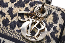 Load image into Gallery viewer, 極美品 Christian Dior クリスチャンディオール ミディアム 21年 レディディオール レオパード 2WAYハンドバッグ キャンバス 中古 4b011768