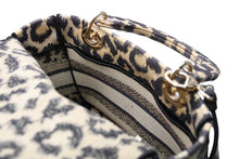 Load image into Gallery viewer, 極美品 Christian Dior クリスチャンディオール ミディアム 21年 レディディオール レオパード 2WAYハンドバッグ キャンバス 中古 4b011768