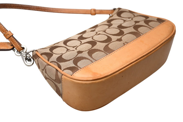 COACH コーチ 総柄 シグネチャー ワンショルダーバッグ 6094 ブラウン ベージュ キャンバス レザー シルバー金具 良品 中古 4b011841