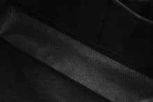 Load image into Gallery viewer, 極美品 CHANEL シャネル マトラッセ25 Wフラップ Wチェーンショルダーバッグ 7番台 ココマーク ツイード カーフスキン シルバー金具 中古 4b011908