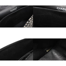 Load image into Gallery viewer, 極美品 CHANEL シャネル マトラッセ25 Wフラップ Wチェーンショルダーバッグ 7番台 ココマーク ツイード カーフスキン シルバー金具 中古 4b011908