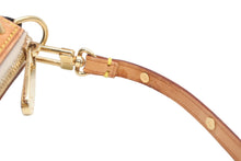Load image into Gallery viewer, LOUIS VUITTON ルイヴィトン ポシェットアクセソワール アクセサリーポーチ M92648 モノグラム マルチカラー ブラック 美品 中古 4b011917