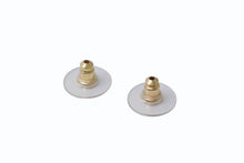 Load image into Gallery viewer, 新品同様品 CHANEL シャネル 4連ココマーク ピアス A24B シルバー メタル 重量3.0g 中古 4b011930
