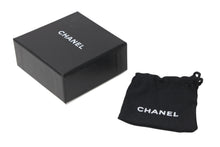 Load image into Gallery viewer, CHANEL シャネル ココマーク ピアス 重量約6.3g 10A刻印 ロープ GP メタル ゴールド 両耳用 美品 中古 4b011953