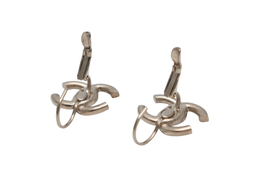 Very good condition CHANEL Coco mark hoop earrings Weight approx. 5.1g 18P stamp GP metal gold red for both ears Used 4b011970
