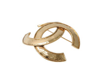 Load image into Gallery viewer, 極美品 CHANEL シャネル ココマーク ブローチ 重量約21.7g 94P刻印 GP メタル ゴールド ヴィンテージ 中古 4b011974
