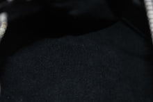 Load image into Gallery viewer, 新品同様 LOUIS VUITTON ルイヴィトン ナノスピーディ 村上隆 マルチカラー ブラック 2WAYバッグ M13406 PVC レザー 中古 4b011995