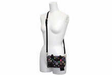 Load image into Gallery viewer, 新品同様 LOUIS VUITTON ルイヴィトン ナノスピーディ 村上隆 マルチカラー ブラック 2WAYバッグ M13406 PVC レザー 中古 4b011995