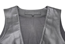 Load image into Gallery viewer, 極美品 CHROME HEARTS クロムハーツ ラージクロス レザーベスト サイズXL クロスボールボタン ブラック 中古 4b012072
