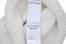 Load image into Gallery viewer, 新品未使用 CHROME HEARTS クロムハーツ カシミヤ ビーズクロスパッチ ビーニー ニットキャップ ONE SIZE 22cm ホワイト 中古 4b012075