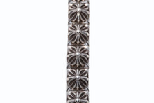 Load image into Gallery viewer, CHROME HEARTS クロムハーツ PYRAMID PLS LNK ピラミッドプラスリンク ブレスレット 重量約115.8g シルバ−925 11リンク 美品 中古 4b012078