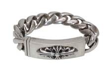 Load image into Gallery viewer, 極美品 CHROME HEARTS クロムハーツ ID FLORAL CRS フローラルクロス IDブレスレット 重量約110.8g クラシックチェーン 11リンク 中古 4b012082