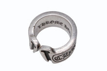 Load image into Gallery viewer, 極美品 CHROME HEARTS クロムハーツ ペンタゴンリング 指輪 CHプラス 2014刻印 23号 重量21.2G シルバー925 中古 4b012091
