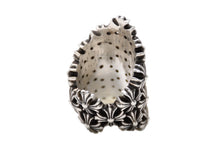 Load image into Gallery viewer, 極美品 CHROME HEARTS クロムハーツ チェーン メイルリング 指輪 サイズ12号 重量約39.3g シルバー925 中古 4b012092