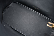 Load image into Gallery viewer, 新品同様品 LOUIS VUITTON ルイ ヴィトン ネヴァーフル インサイドアウトMM リバーシブル トートバッグ M11946 ブラック ブラウン カーフスキン ゴールド金具 中古 4b012122
