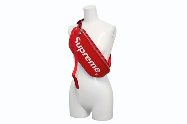 LOUIS VUITTON×Supreme ルイヴィトン×シュプリーム 17AW ボディバッグ バムバッグPM M53418 エピレザー レッド 美品 中古 4b012124
