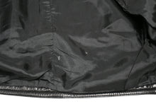 画像をギャラリービューアに読み込む, VERSACE ヴェルサーチ ヴィンテージ ムートン レザー ベスト ブラック 美品 中古 4b012160
