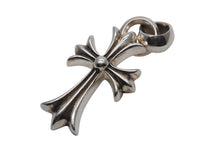 Load image into Gallery viewer, 極美品 CHROME HEARTS クロムハーツ CH CRS SML W/BALE スモールCHクロス Wベイルペンダントトップ チャーム 重量約24.0g 中古 4b012189